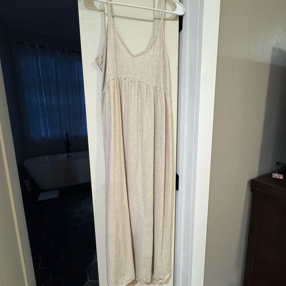 SHEIN Cream Lace-Trim Spaghetti Strap Maxi Dress